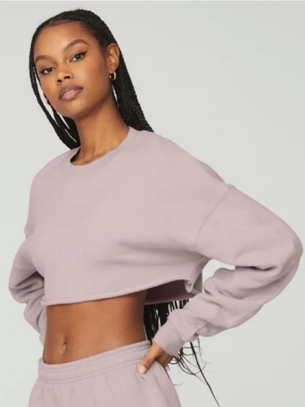 ✨NWT ALO Yoga Accolade Cropped Crewneck Pullover Lavender Dusk🪻-SM Deadstock